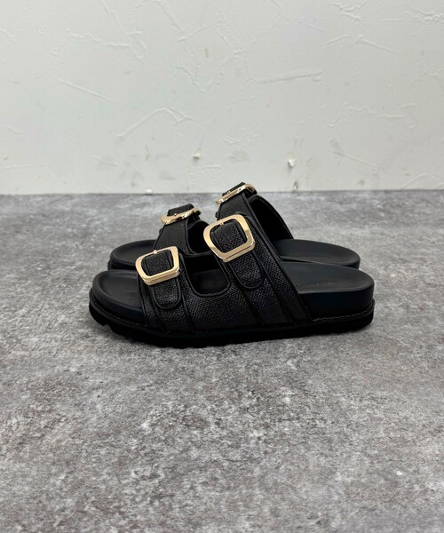 fredy emue（フレディエミュ）の「【atelier brugge/アトリエブルージュ】ダブルバックルフットベッドサンダル（サンダル・レディース・ブラック・M）」の7枚目の写真