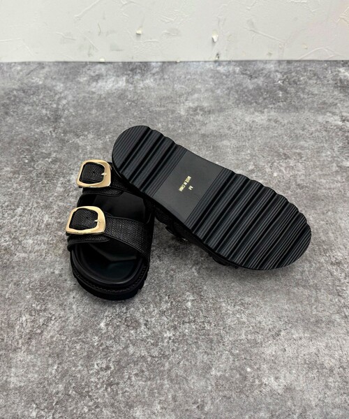 fredy emue（フレディエミュ）の「【atelier brugge/アトリエブルージュ】ダブルバックルフットベッドサンダル（サンダル・レディース・ブラック・M）」の9枚目の写真