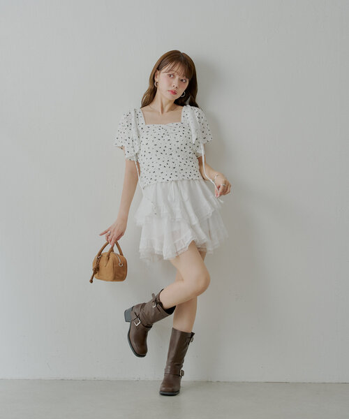 Chico（チコ）の「【SET ITEM】フラワーボレロ+タンクセット（Tシャツ/カットソー・レディース・ブラック/ライトベージュ/ブルー/ホワイト・FREE）」の8枚目の写真