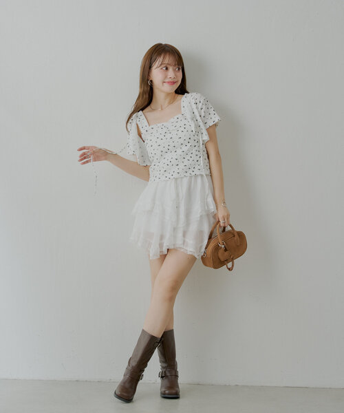 Chico（チコ）の「【SET ITEM】フラワーボレロ+タンクセット（Tシャツ/カットソー・レディース・ブラック/ライトベージュ/ブルー/ホワイト・FREE）」の12枚目の写真