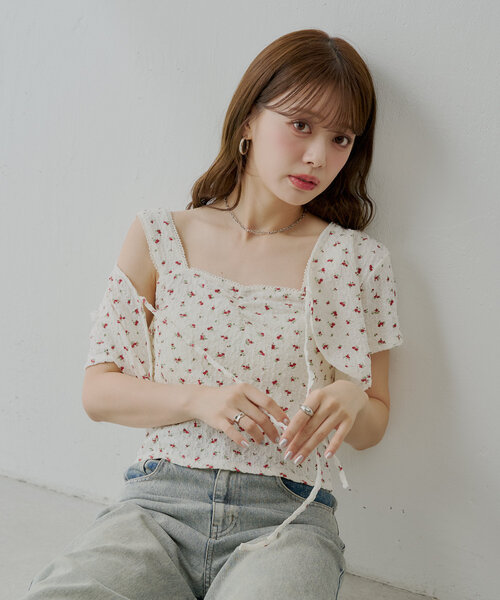 Chico（チコ）の「【SET ITEM】フラワーボレロ+タンクセット（Tシャツ/カットソー・レディース・ブラック/ライトベージュ/ブルー/ホワイト・FREE）」の19枚目の写真