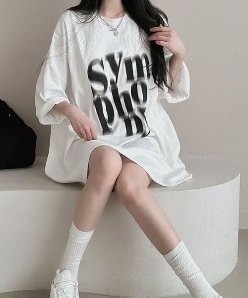 VIVID LADY（ビビッドレディー）の「文字プリント 半袖Tシャツ（Tシャツ/カットソー・レディース・アイボリー/ブラック/チャコールグレー・FREE）」の5枚目の写真