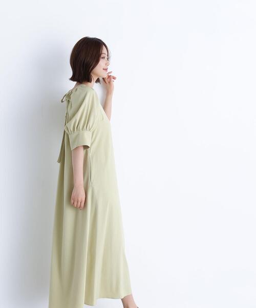 NATURAL BEAUTY BASIC(ナチュラルビューティーベーシック)の「◇バックリボンリラクシーワンピース(ワンピース・レディース・ブラック/ブラウン/ライトグリーン・MEDIUM/P/S)」の18枚目の写真