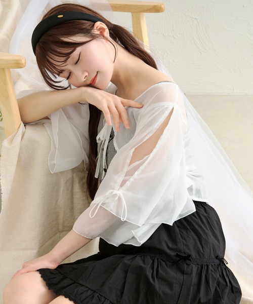 apres jour by あかちゃす（アプレジュールバイアカチャス）の「【あかちゃすコラボアイテム】シアーフリルボレロ（カーディガン/ボレロ・レディース・ホワイト/ライトブルー/ベビーピンク/ライトイエロー・X-LARGE/フリー）」の7枚目の写真