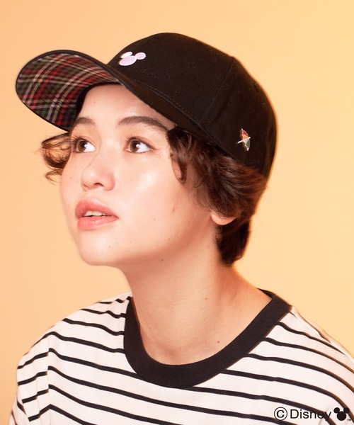 Disney(ディズニー)の「Mickey/Arnold Palmer/シェアキャップ(キャップ・レディース・ライトベージュ/ブラック・F)」の3枚目の写真