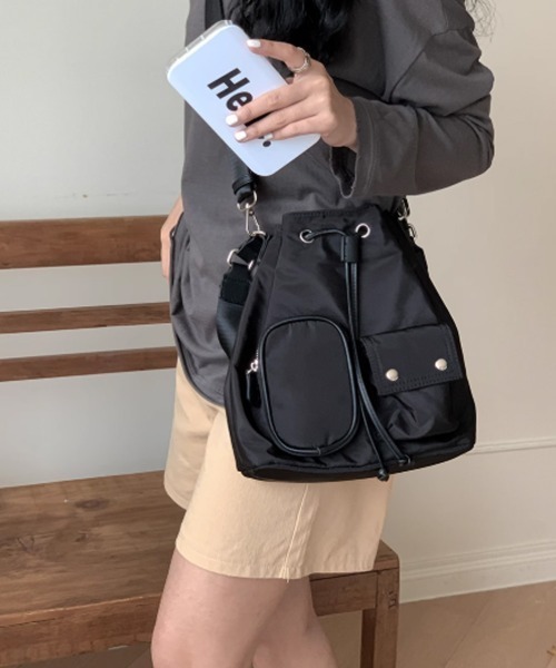 Miniministore(ミニミニストア)の「巾着ショルダーバッグ レディース 小さめ(ショルダーバッグ・レディース・アイボリー/ベージュ/グレー/カーキ/ブラック・FREE)」の11枚目の写真