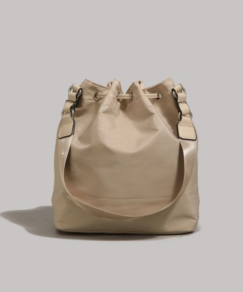 Miniministore(ミニミニストア)の「巾着ショルダーバッグ レディース 小さめ(ショルダーバッグ・レディース・アイボリー/ベージュ/グレー/カーキ/ブラック・FREE)」の21枚目の写真