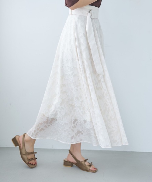 mysty woman(ミスティウーマン)の「アソートシアージャカードスカート 584707(スカート・レディース・ブラック系その他/アイボリー/ホワイト系その他/モカ・FREE)」の2枚目の写真