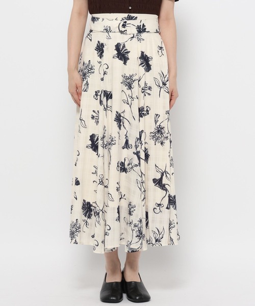 mysty woman(ミスティウーマン)の「アソートシアージャカードスカート 584707(スカート・レディース・ブラック系その他/アイボリー/ホワイト系その他/モカ・FREE)」の18枚目の写真