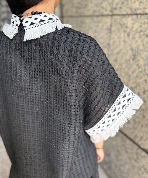 ADORE(アドーア)の「レーシーメッシュブラウス(シャツ/ブラウス・レディース・ブラック/ホワイト・38)」の6枚目の写真