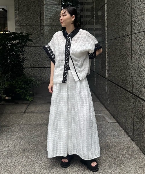 ADORE(アドーア)の「レーシーメッシュブラウス(シャツ/ブラウス・レディース・ブラック/ホワイト・38)」の10枚目の写真