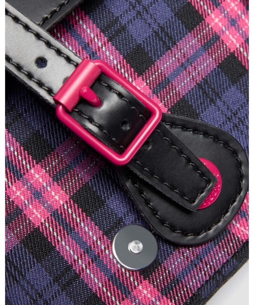 Dr. Martens（ドクターマーチン）の「Dr. Martens/ドクターマーチン 7インチ サッチェル バッグ 41721001（ショルダーバッグ・レディース・マルチ・FREE）」の11枚目の写真