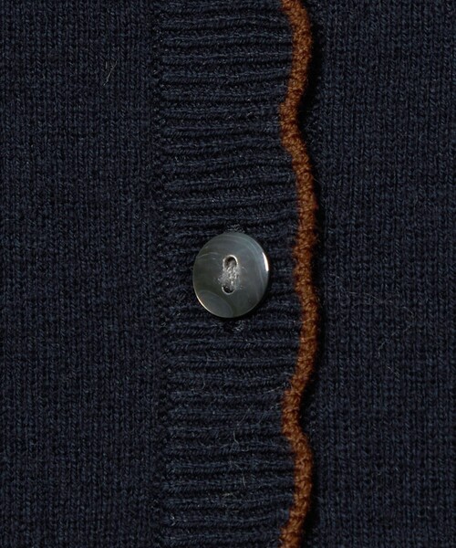 Steven Alan（スティーブンアラン）の「＜Steven Alan＞コットン カシミヤ ラッフル ニットベスト（ベスト・レディース・オリーブ/ネイビー・FREE）」の20枚目の写真