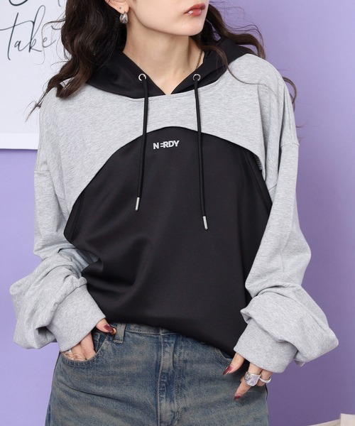 NERDY(ノルディ)の「レイヤードフーディー(パーカー・レディース・ベージュ/ホワイト/ブラック・S/SS/M)」の10枚目の写真