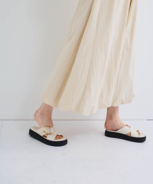 VICKY(ビッキー)の「バルーンキャミワンピース≪手洗い可能≫(ワンピース・レディース・アイボリー/ブラック/ブラウン・M)」の4枚目の写真