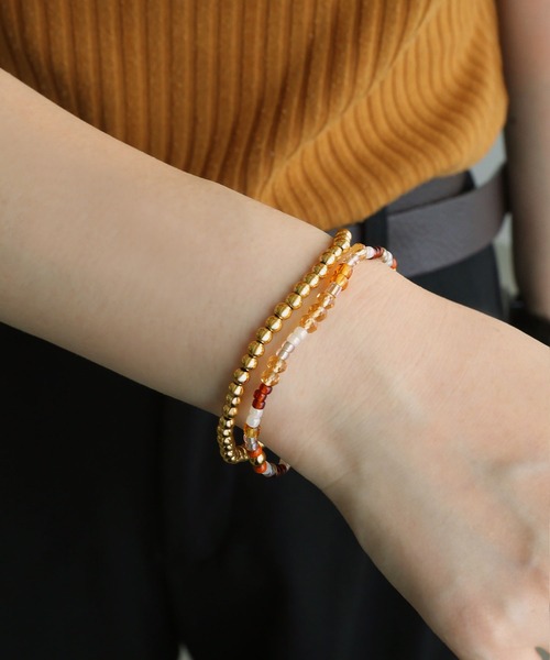 colleca la（コレカラ）の「[stainless]ステンレス・2連ビーズブレスレット<B>〈金属アレルギー対応〉（ブレスレット・レディース・シルバー/ゴールド・FREE）」の4枚目の写真