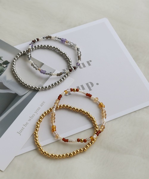colleca la（コレカラ）の「[stainless]ステンレス・2連ビーズブレスレット<B>〈金属アレルギー対応〉（ブレスレット・レディース・シルバー/ゴールド・FREE）」の5枚目の写真