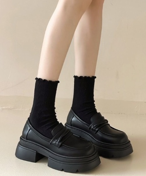 yuue' ( wear )（ユーイ）の「シンプル厚底ローファー（ローファー・レディース・ブラック系その他/ブラック・23.5cm/24.5cm/23.0cm/24.0cm）」の3枚目の写真