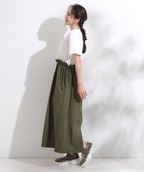 Cutie Blonde（キューティーブロンド）の「【S-LL】シルエットが変えられる ドッキングワンピース（ワンピース・レディース・ブラック/カーキ系3・04/03/02/01）」の8枚目の写真