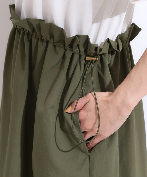 Cutie Blonde（キューティーブロンド）の「【S-LL】シルエットが変えられる ドッキングワンピース（ワンピース・レディース・ブラック/カーキ系3・04/03/02/01）」の16枚目の写真