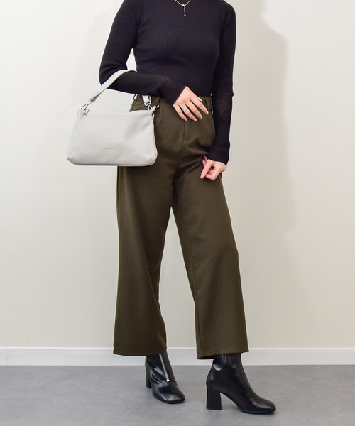 RIPANI(リパーニ)の「【RIPANI】シュリンクレザーハンドバッグ(Q56374)(ハンドバッグ・レディース・ライトグレー/ブラック・ALL)」の8枚目の写真