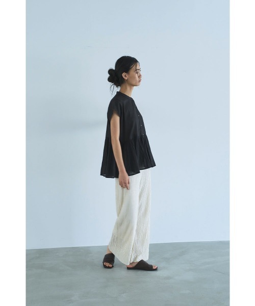 marjour（マージュール）の「TEXTURED KNIT PANTS（その他パンツ・レディース・オフホワイト/モカ・M）」の15枚目の写真