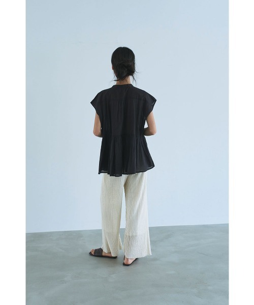 marjour（マージュール）の「TEXTURED KNIT PANTS（その他パンツ・レディース・オフホワイト/モカ・M）」の17枚目の写真