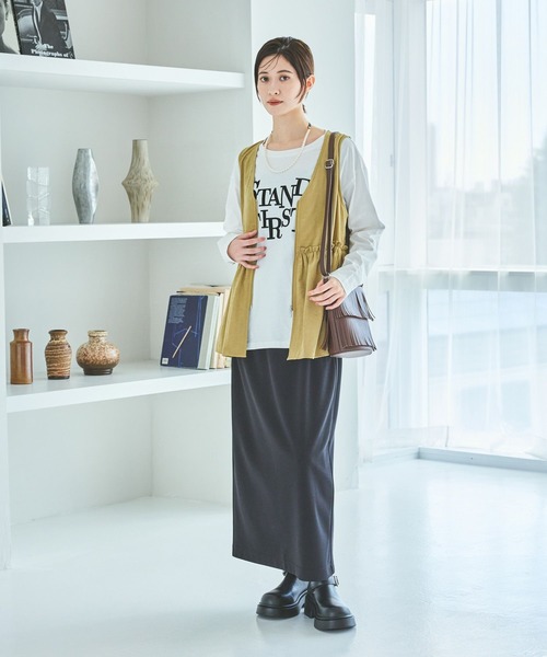 LAKOLE（ラコレ）の「アソートフロッキーロゴ長袖Ｔ / 593603（Tシャツ/カットソー・レディース・オフホワイト/チャコールグレー/ブラウン/ネイビー・FREE）」の5枚目の写真