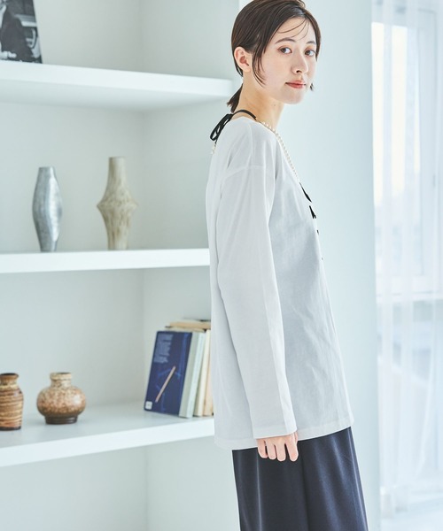 LAKOLE（ラコレ）の「アソートフロッキーロゴ長袖Ｔ / 593603（Tシャツ/カットソー・レディース・オフホワイト/チャコールグレー/ブラウン/ネイビー・FREE）」の12枚目の写真