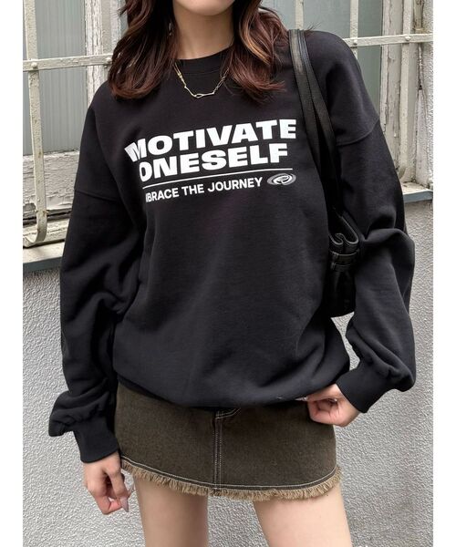 EMODA(エモダ)の「【WEB限定】スパイラルロゴスウェット(スウェット・レディース・ネイビー/グレー/ブラック・FREE)」の7枚目の写真