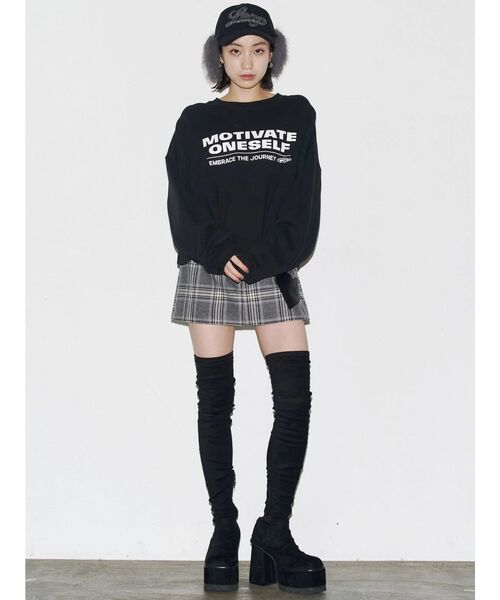 セール】【WEB限定】スパイラルロゴスウェット（スウェット）｜EMODA