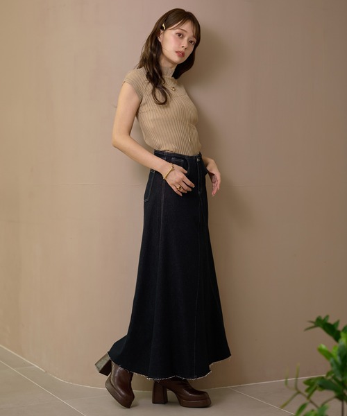 LAULEN(ローレン)の「linen blend high neck lib knit /リネンブレンドハイネックリブニットトップス(ニット/セーター・レディース・ブラック/ベージュ/ブラウン・FREE)」の13枚目の写真