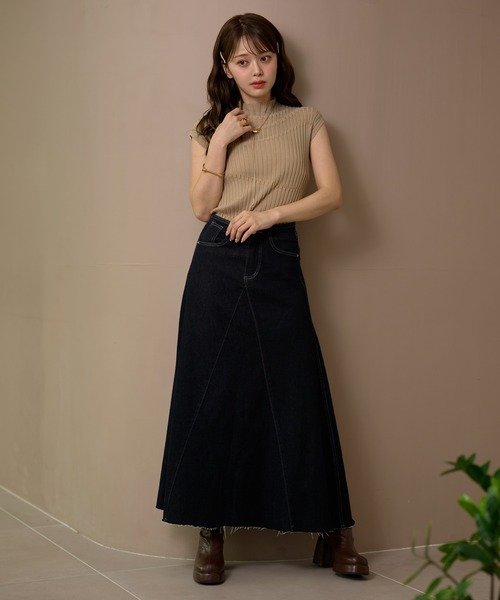 LAULEN(ローレン)の「linen blend high neck lib knit /リネンブレンドハイネックリブニットトップス(ニット/セーター・レディース・ブラック/ベージュ/ブラウン・FREE)」の14枚目の写真
