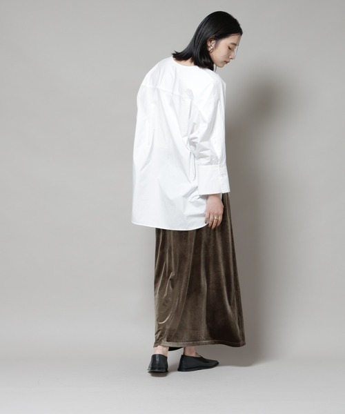 NANO universe（ナノユニバース）の「ベロアカットナロースカート(セットアップ可)（スカート・レディース・グリーン系その他4/レッド系その他/ブラック・FREE）」の15枚目の写真