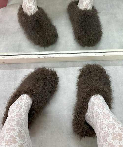 Alley Tokyo(アリートーキョー)の「ファーのもこもこスリッパ(パンプス・レディース・ブラウン/ピンク・MEDIUM/LARGE)」の7枚目の写真