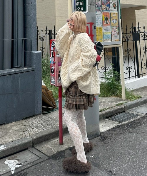 Alley Tokyo(アリートーキョー)の「ファーのもこもこスリッパ(パンプス・レディース・ブラウン/ピンク・MEDIUM/LARGE)」の12枚目の写真