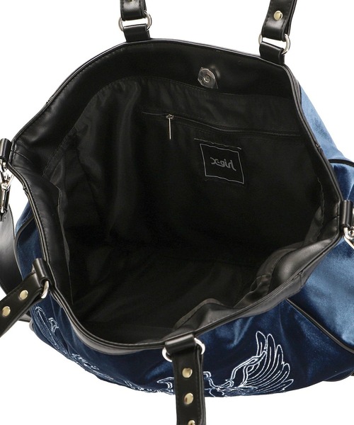 X-girl（エックスガール）の「VELOUR 2WAY BAG（ショルダーバッグ・レディース・ブラック/ネイビー・ONE SIZE）」の10枚目の写真