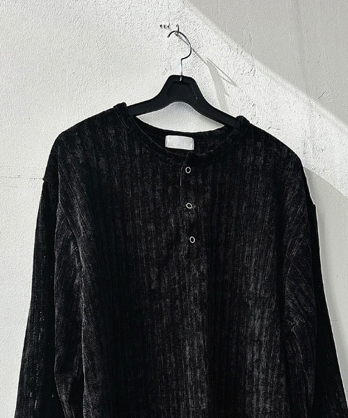 COSYHARU（コシハル）の「ベロアリブヘンリーネックニットTシャツ（Tシャツ/カットソー・メンズ・ブラック/グレー/アイボリー・FREE）」の12枚目の写真