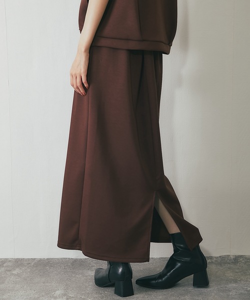 ANOTHER S（アナザーエス）の「ラップフリル付きポンチ素材