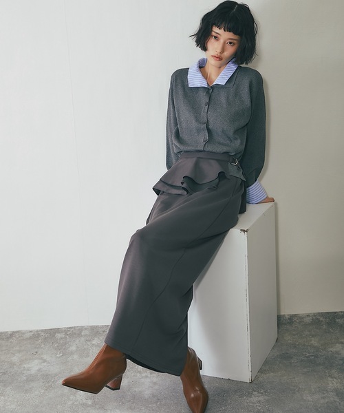 ANOTHER S（アナザーエス）の「ラップフリル付きポンチ素材