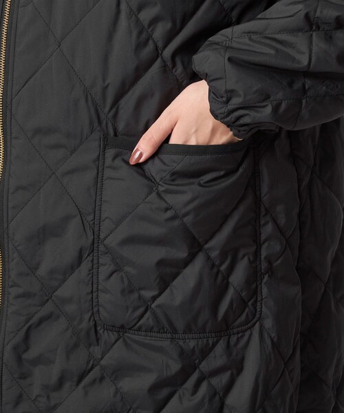 green label relaxing(グリーンレーベルリラクシング)の「パフィー リバーシブル コート 撥水 ウォッシャブル(その他アウター・レディース・ブラック/ベージュ・36/38)」の4枚目の写真