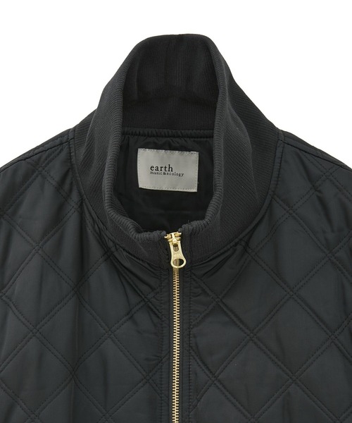 earth music&ecology（アースミュージックアンドエコロジー）の「【2025AW】キルティングバルーンコート（ブルゾン・レディース・アイボリー/ブラック・FREE）」の8枚目の写真