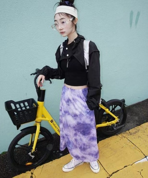 Vipoa(ヴィポア)の「NYLON LOOSE CROP JACKET(ブルゾン・レディース・ブラック/ホワイト/グリーン系その他・FREE)」の21枚目の写真