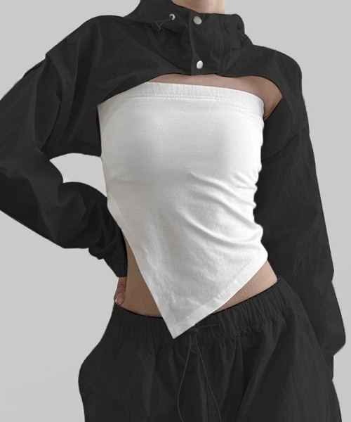 Vipoa(ヴィポア)の「NYLON LOOSE CROP JACKET(ブルゾン・レディース・ブラック/ホワイト/グリーン系その他・FREE)」の20枚目の写真