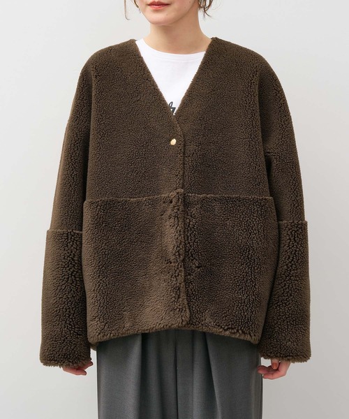 MICA&DEAL(マイカ&ディール)の「リバーシブルVネックボアコート(その他アウター・レディース・ブラウン/オフホワイト/ベージュ・FREE)」の16枚目の写真