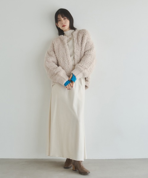 hunch（ハンチ）の「ノーカラー ファーコート（ノーカラーコート・レディース・ブラウン系その他/グレー系その他/アイボリー・FREE）」の21枚目の写真