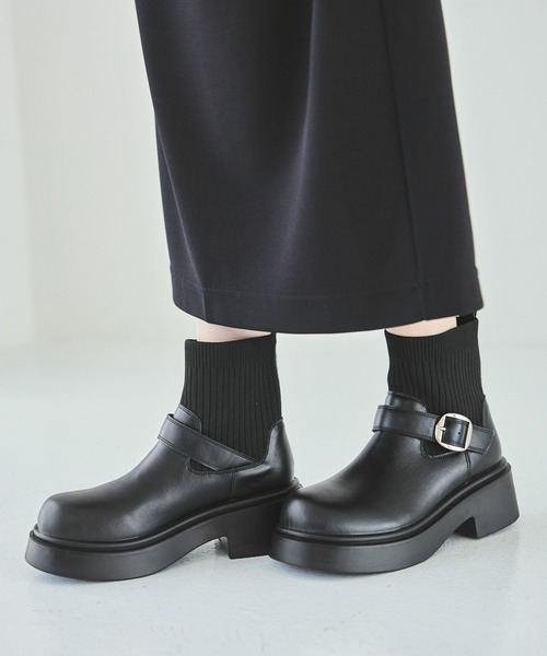 LAKOLE(ラコレ)の「ニットコンビベルトブーツ / 581022(ブーツ・レディース・ブラウン/ブラック・MEDIUM/LARGE)」の13枚目の写真