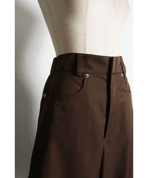 ARVELLIA(アルベリア)の「COCOON SILHOUETTE PANTS(その他パンツ・レディース・チャコールグレー/ブラウン/ベージュ/カーキ/ブラック・M/L/XL)」の13枚目の写真