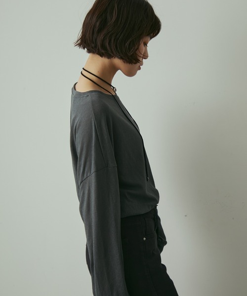 full/fill.(フルフィル)の「basic loose T / ベーシックルーズT(Tシャツ/カットソー・レディース・ネイビー/ホワイト/ブラウン・FREE)」の13枚目の写真