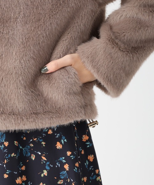 31 Sons de mode（トランテアン　ソン　ドゥ　モード）の「2025秋冬新作 フェイクファーショートブルゾン（ブルゾン・レディース・グレイッシュベージュ/アイボリー/ブラウン・S/M）」の12枚目の写真